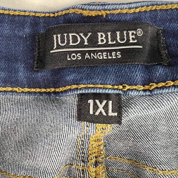 Judy Blue Jean Shorts Women's Plus 32* High Rise Blue Cuffed Denim Jorts Tag 1XL - Picture 4 of 16